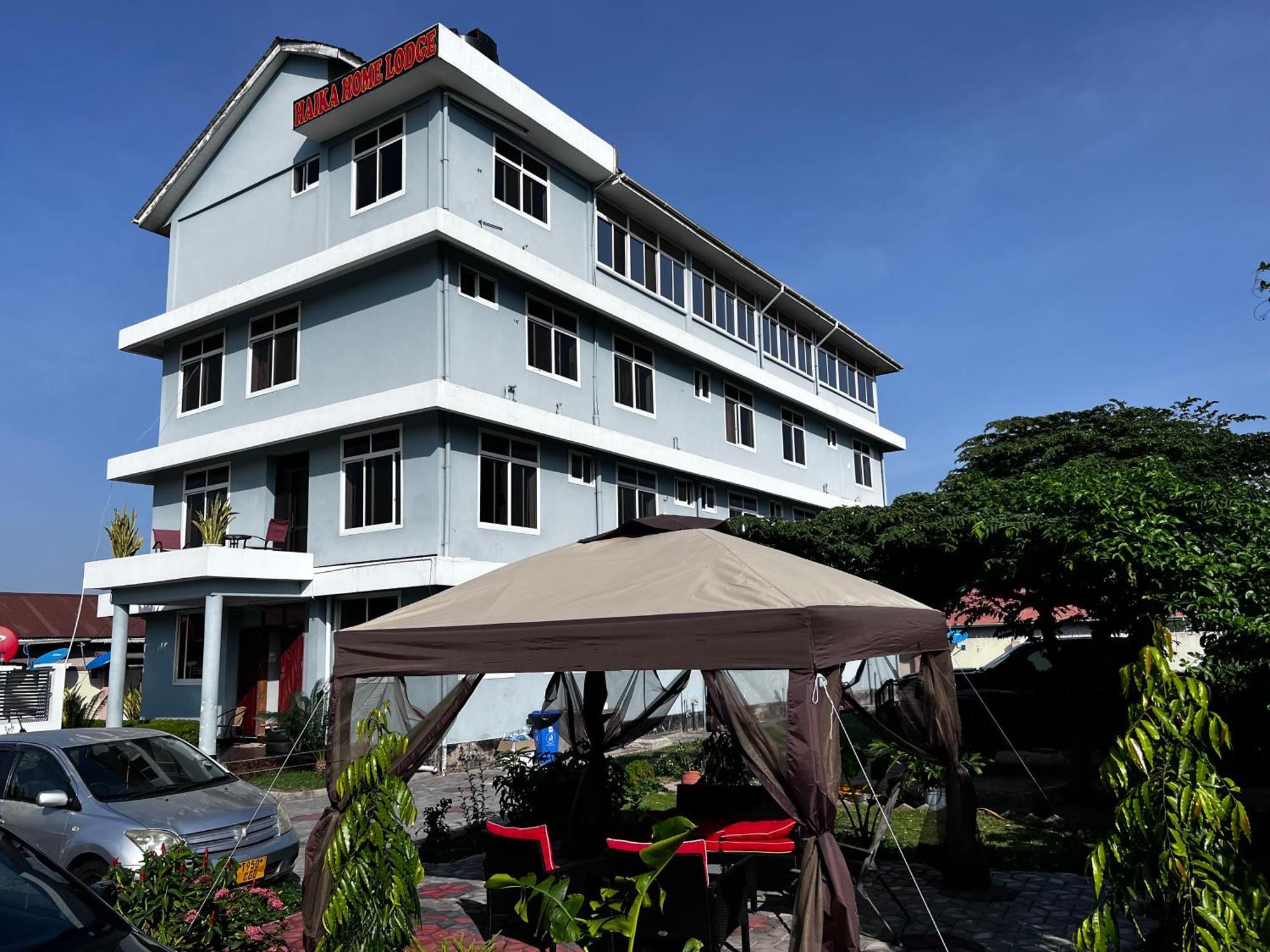 Haika Home Lodge Dar es Salaam Exterior photo
